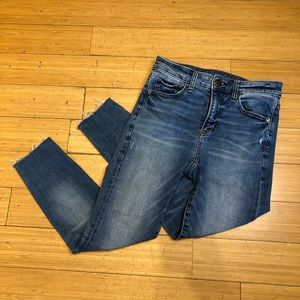 American Eagle Capri Jeans